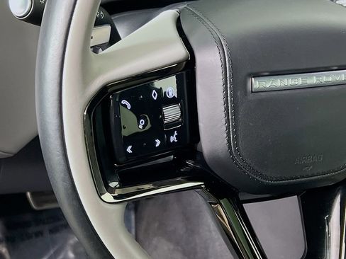 Used 2026 Land Rover Range Rover Velar Dynamic SE AWD/4WD image 10