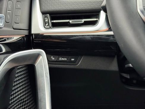 Used 2025 BMW X2 xDrive28i w/ Technology Package image 35