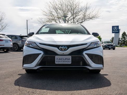 Used 2024 Toyota Camry XSE w/ Navigation Package FWD image 5