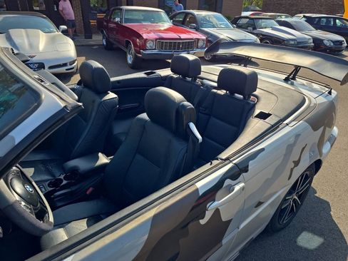 Used 2005 BMW 325Ci Convertible RWD image 15