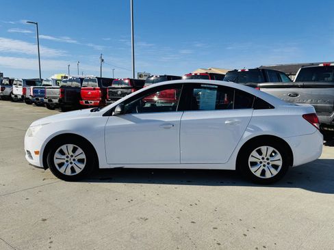 Used 2012 Chevrolet Cruze LS w/ Connectivity Package image 26