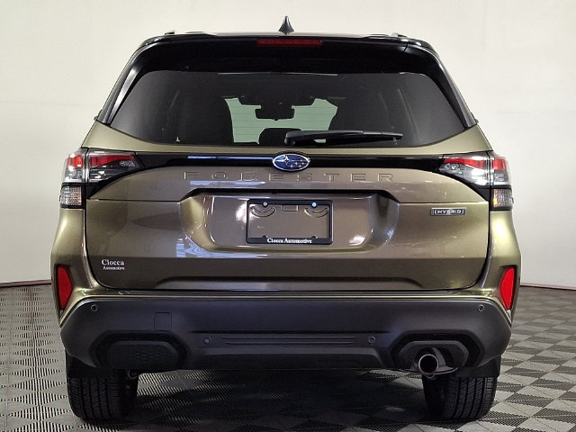 Used 2025 Subaru Forester Touring w/ Touring Package AWD/4WD image 8