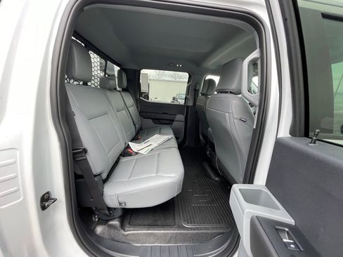 New 2026 Ford F350 XL w/ XL Chrome Package image 21