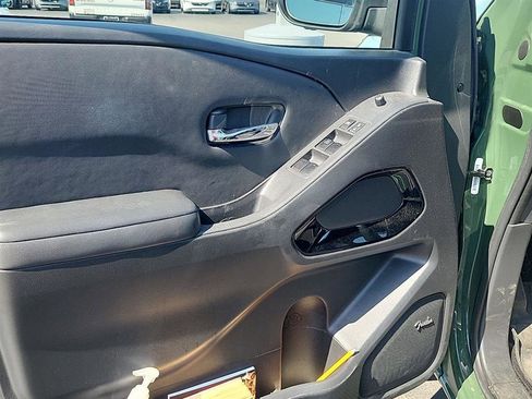 Certified 2022 Nissan Frontier PRO-4X w/ Pro-4X Premium Package AWD/4WD image 7