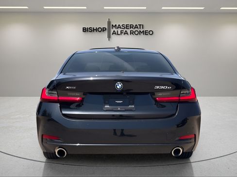 Used 2023 BMW 330e xDrive w/ Premium Package AWD/4WD image 4
