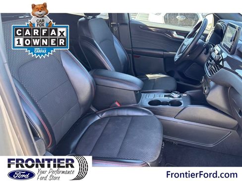 Used 2024 Ford Escape ST-Line FWD image 16