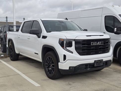 Used 2023 GMC Sierra 1500 Elevation image 1