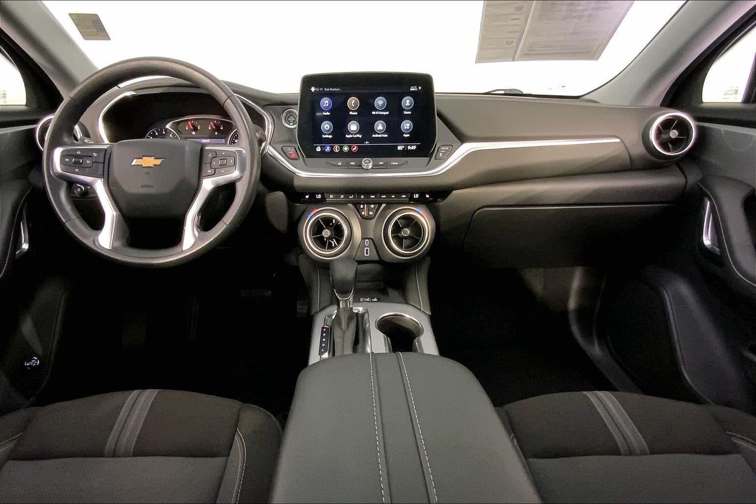 Used 2024 Chevrolet Blazer LT w/ Convenience Package FWD image 14