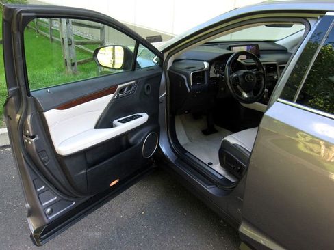 Used 2017 Lexus RX 350 AWD w/ Premium Package image 15