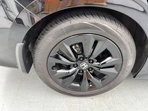 Used 2024 Honda Civic EX image 11