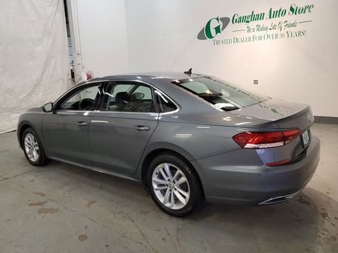 Used 2020 Volkswagen Passat 2.0T SE image 4