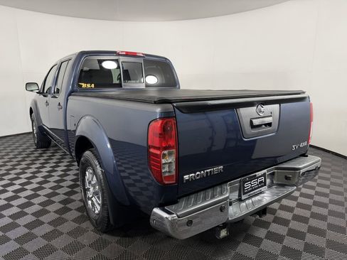 Used 2019 Nissan Frontier SV w/ Value Truck Package AWD/4WD image 8