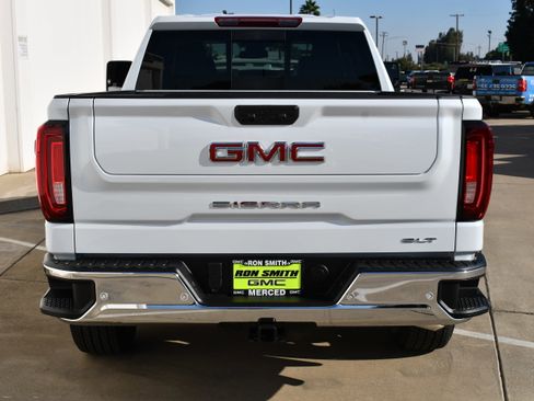 New 2026 GMC Sierra 1500 SLT w/ SLT Premium Plus Package image 7