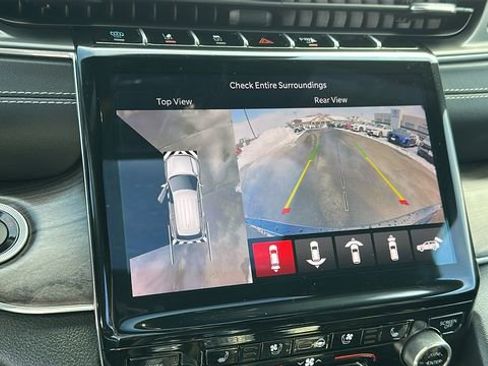 Used 2023 Jeep Grand Cherokee Overland w/ Advanced Protech Group III image 17