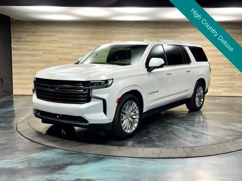Used 2023 Chevrolet Suburban High Country AWD/4WD image 5