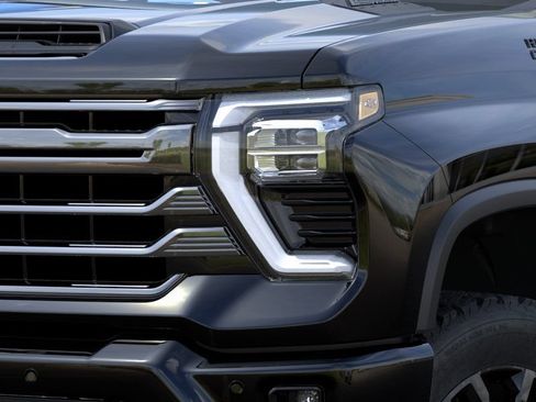 New 2026 Chevrolet Silverado 2500 High Country w/ Midnight Edition AWD/4WD image 10