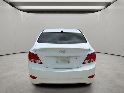 Used 2017 Hyundai Accent SE FWD image 4