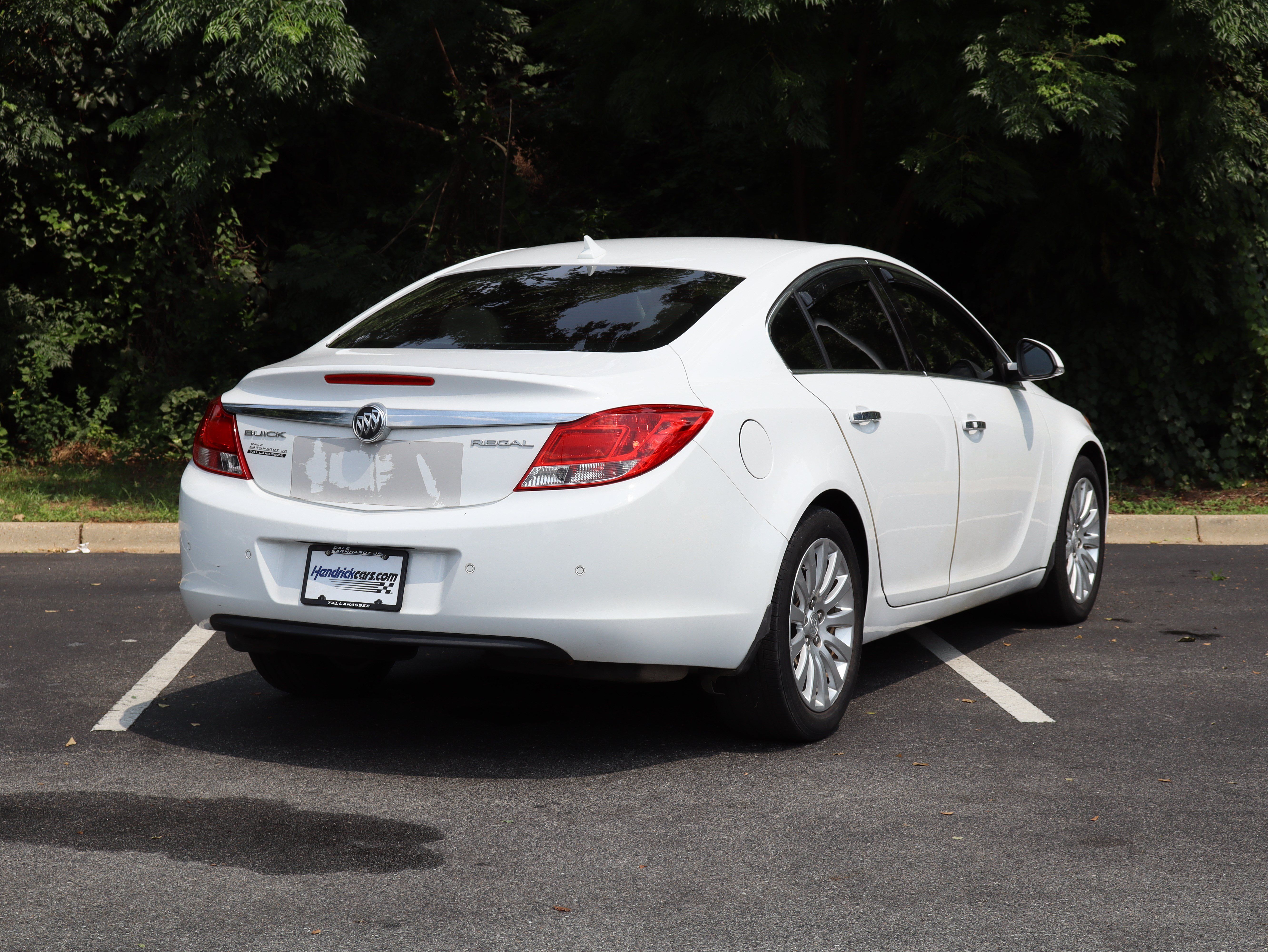 Used 2012 Buick Regal Premium FWD image 9