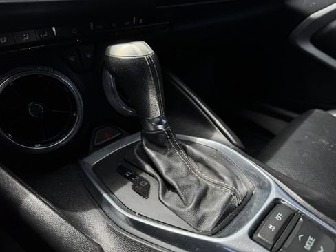 Used 2017 Chevrolet Camaro SS RWD image 25