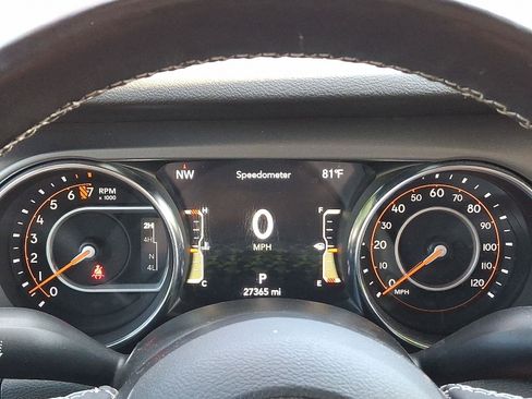 Certified 2021 Jeep Gladiator Sport image 20