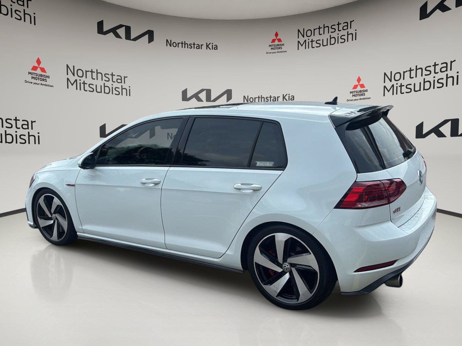 Used 2019 Volkswagen GTI SE w/ SE Experience Package FWD image 3