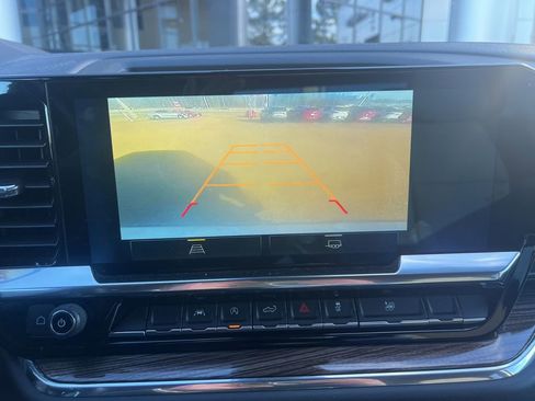 Used 2025 Chevrolet Silverado 1500 LT image 58