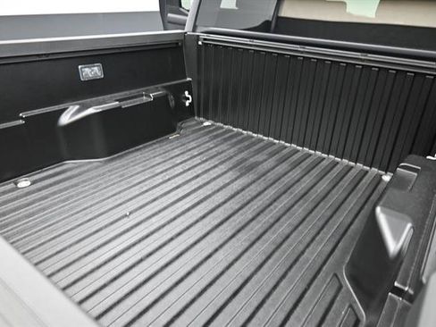 Certified 2026 Toyota Tacoma SR5 RWD image 19
