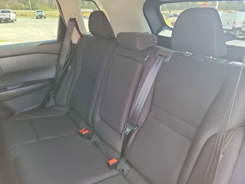 Used 2024 Nissan Rogue S image 27