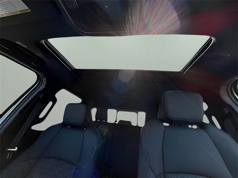 Used 2024 Toyota Tacoma Limited image 24