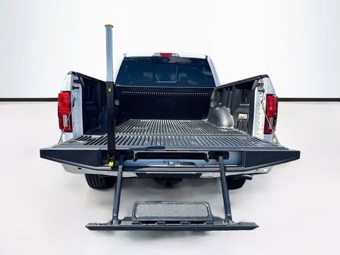 Certified 2020 Ford F150 Lariat w/ Equipment Group 502A Luxury AWD/4WD image 34