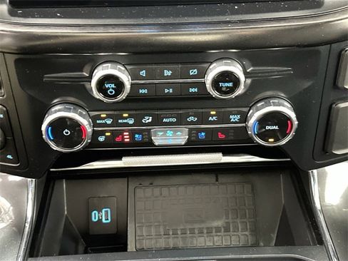 Used 2022 Ford F150 Lariat w/ Equipment Group 502A High image 15