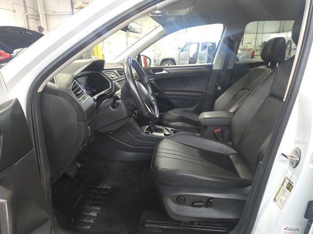 Used 2024 Volkswagen Tiguan Wolfsburg Edition AWD/4WD image 10