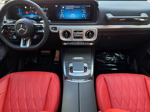 Used 2026 Mercedes-Benz G 63 AMG 4MATIC image 12