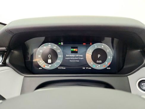 New 2026 Land Rover Range Rover Velar Dynamic SE image 23