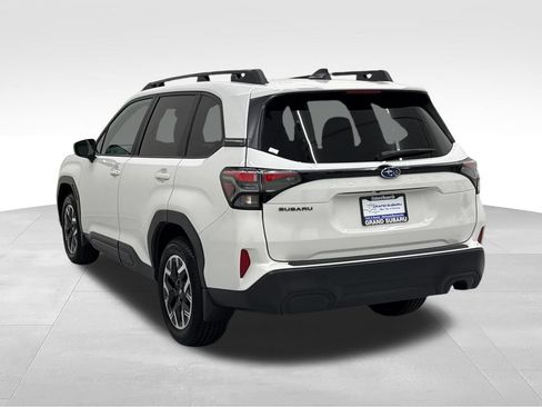 Used 2026 Subaru Forester Premium AWD/4WD image 4