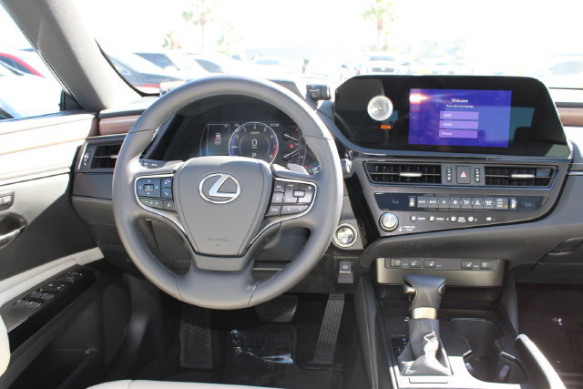 Certified 2025 Lexus ES 350 w/ Premium Package FWD image 14