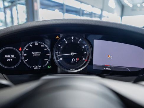 Used 2021 Porsche 911 Carrera S image 37