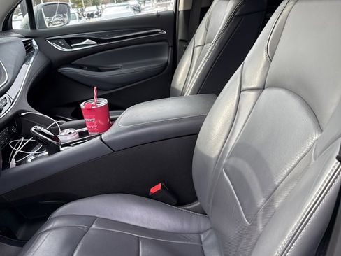 Used 2018 Buick Enclave Essence w/ Trailering Package image 4