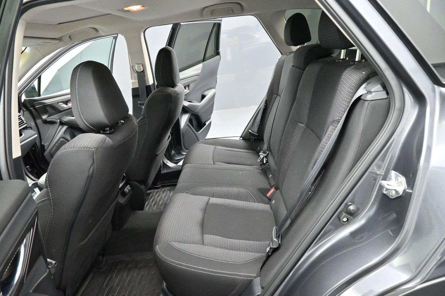 Used 2022 Subaru Outback Premium AWD/4WD image 17