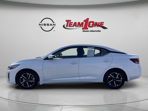 Used 2024 Nissan Sentra SV w/ All-Weather Package FWD image 5