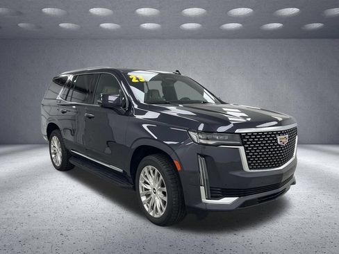 Used 2023 Cadillac Escalade Premium Luxury w/ Performance Package AWD/4WD image 7