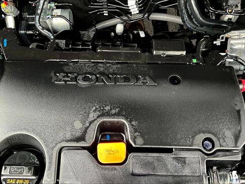 Used 2025 Honda HR-V EX-L image 33