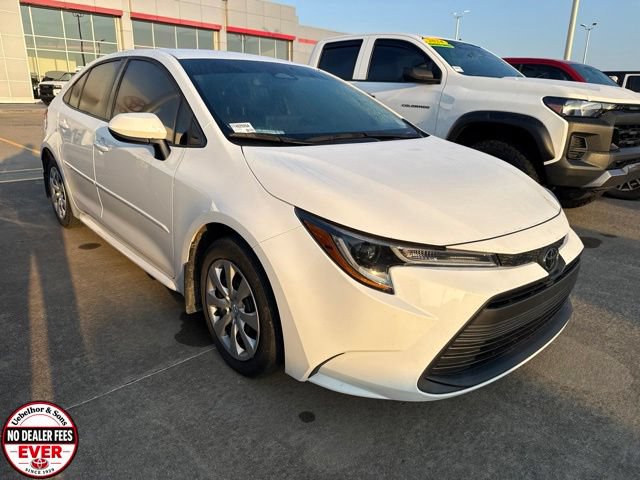 Used 2023 Toyota Corolla LE w/ Carpet Mat Package (TMS) FWD image 7