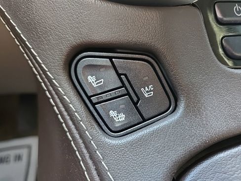 Used 2016 Chevrolet Tahoe LTZ AWD/4WD image 56