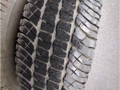 Used 2024 Ford F350 Lariat w/ Chrome Package image 27