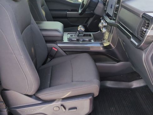 Certified 2022 Ford F150 XLT w/ Equipment Group 302A High image 25