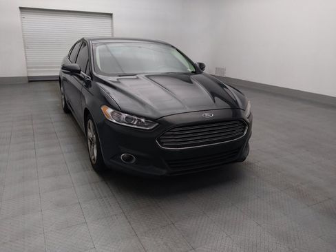 Used 2015 Ford Fusion SE w/ Equipment Group 201A FWD image 13