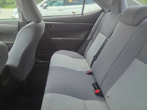 Used 2016 Toyota Corolla L FWD image 7