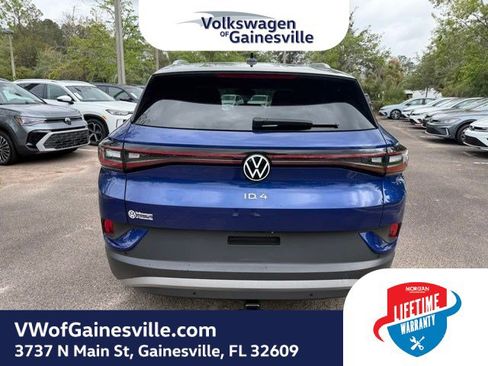 Certified 2022 Volkswagen ID.4 Pro S image 5