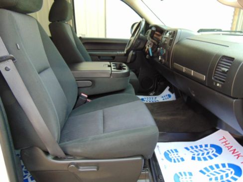 Used 2011 GMC Sierra 1500 SLE w/ Power Tech Package image 19